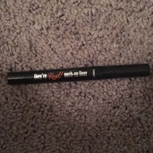 Benefit Eyeliner